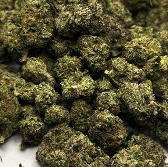 Everything To Know About Terpenes 8 Pineapple Skunk (AAA)
