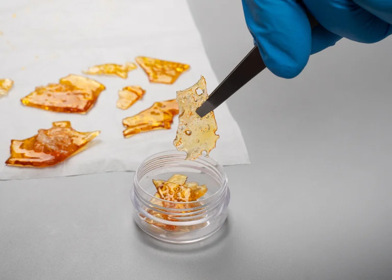Shatter vs Budder 3 What is shatter