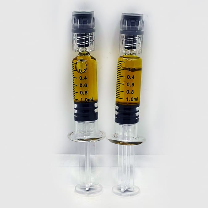 Clear Distillate, is the purest form of THC available. Clear is produced with a deep extraction process that removes chlorophyll, plant matter or other remnants, producing a product that is pure THC. The final product is a pure THC concentrate that looks like clear thick liquid. Clear Distillate is free of impurities and is designed to be be vaped; an e-nail or dab rig is recommended. It can also be taken orally, under the tongue.
